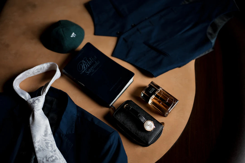 Accesorios Esenciales que Todo Hombre Debe Tener