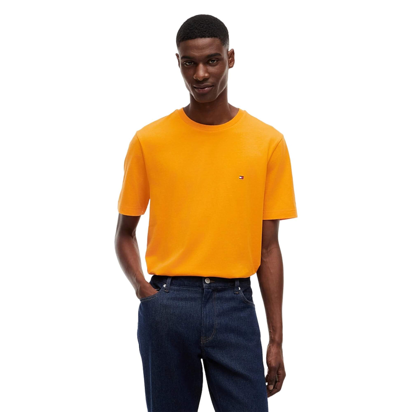 Camiseta Tommy Hilfiger Hombre Ess Seasonal Reg Fit Solid Tee · imagen 4