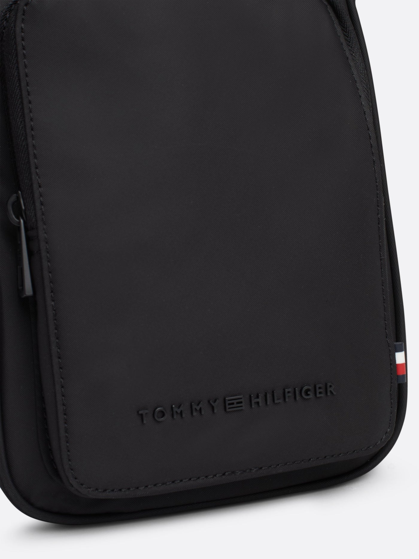 Tommy Hilfiger Bolso Repreve Mini Crossover · imagen 3