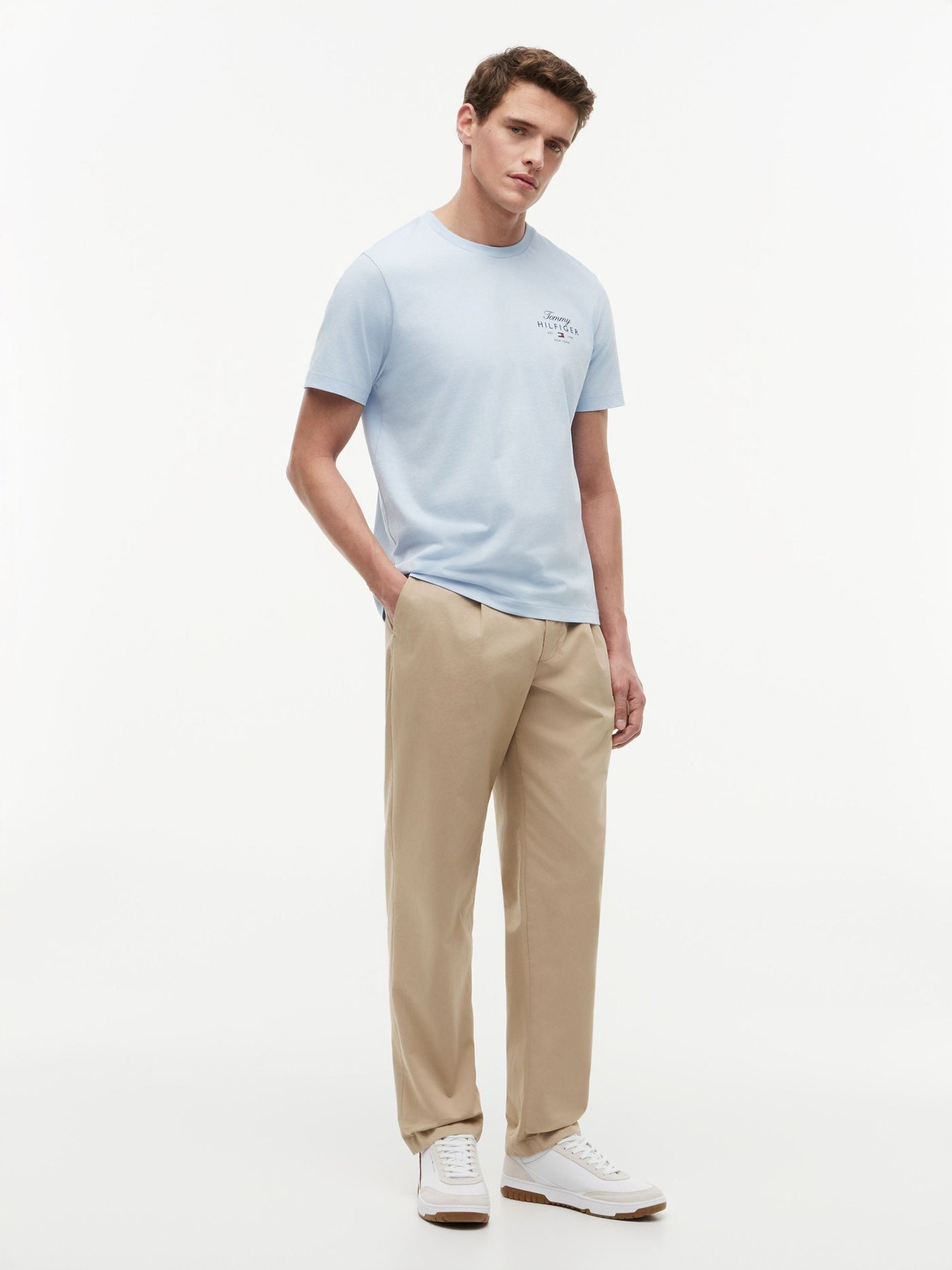 Camiseta Script Stack Azul | Tommy Hilfiger · imagen 2