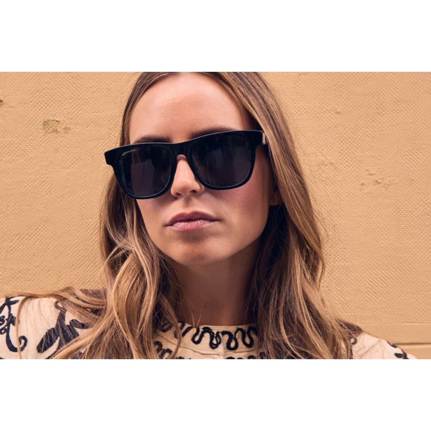 Gafas de sol Lisboa Negro | Goodbye Rita · imagen 2