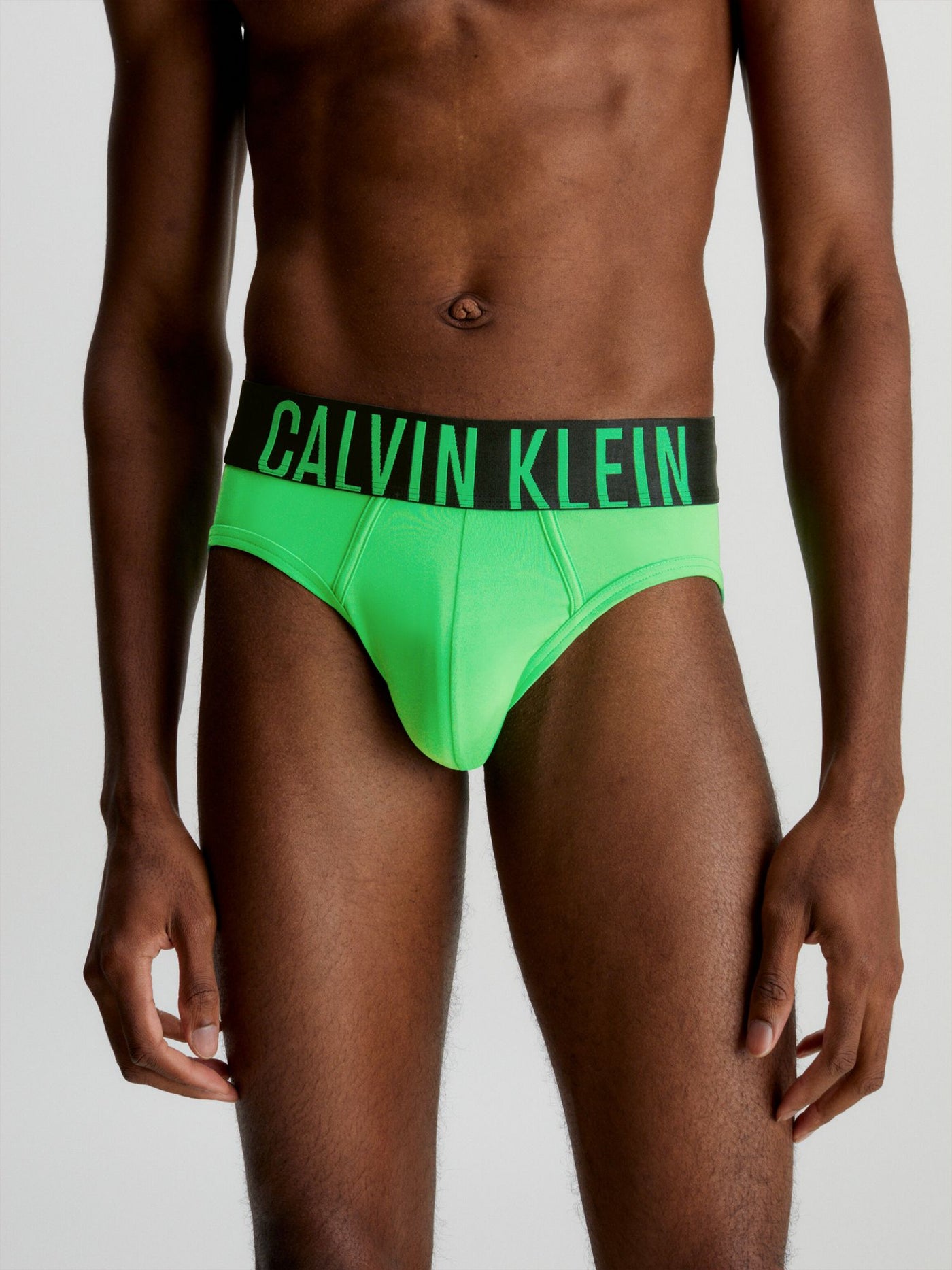 Calzoncillos Hip Brief 2Pk | Calvin Klein · Gris Negro · imagen 4