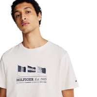 Thumbnail for Mw0Mw37439Z00 Camisetas Tommy Hilfiger Hombre Hilfiger Flags Tee