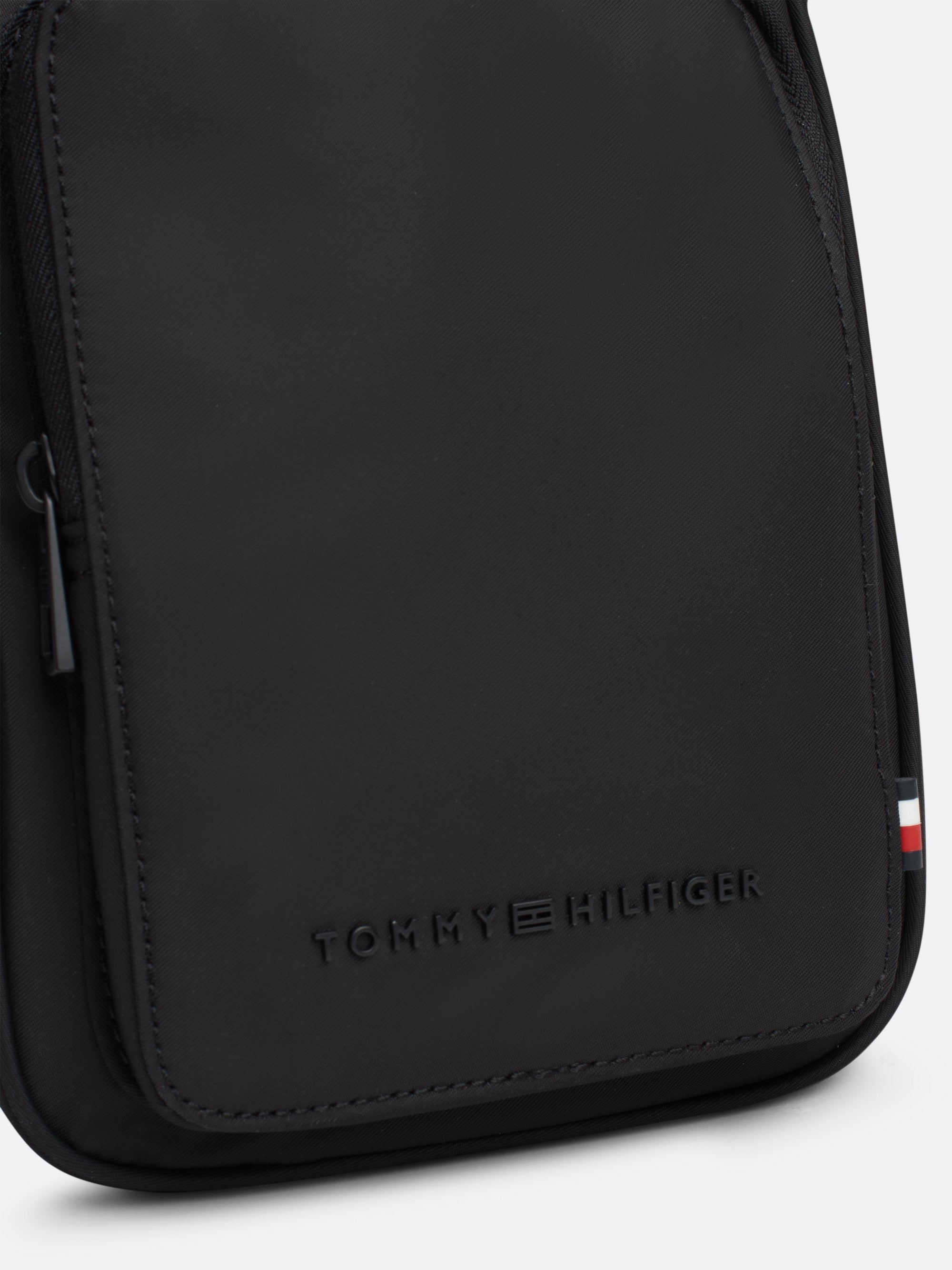 Tommy Hilfiger Bolso Repreve Mini Crossover · imagen 3