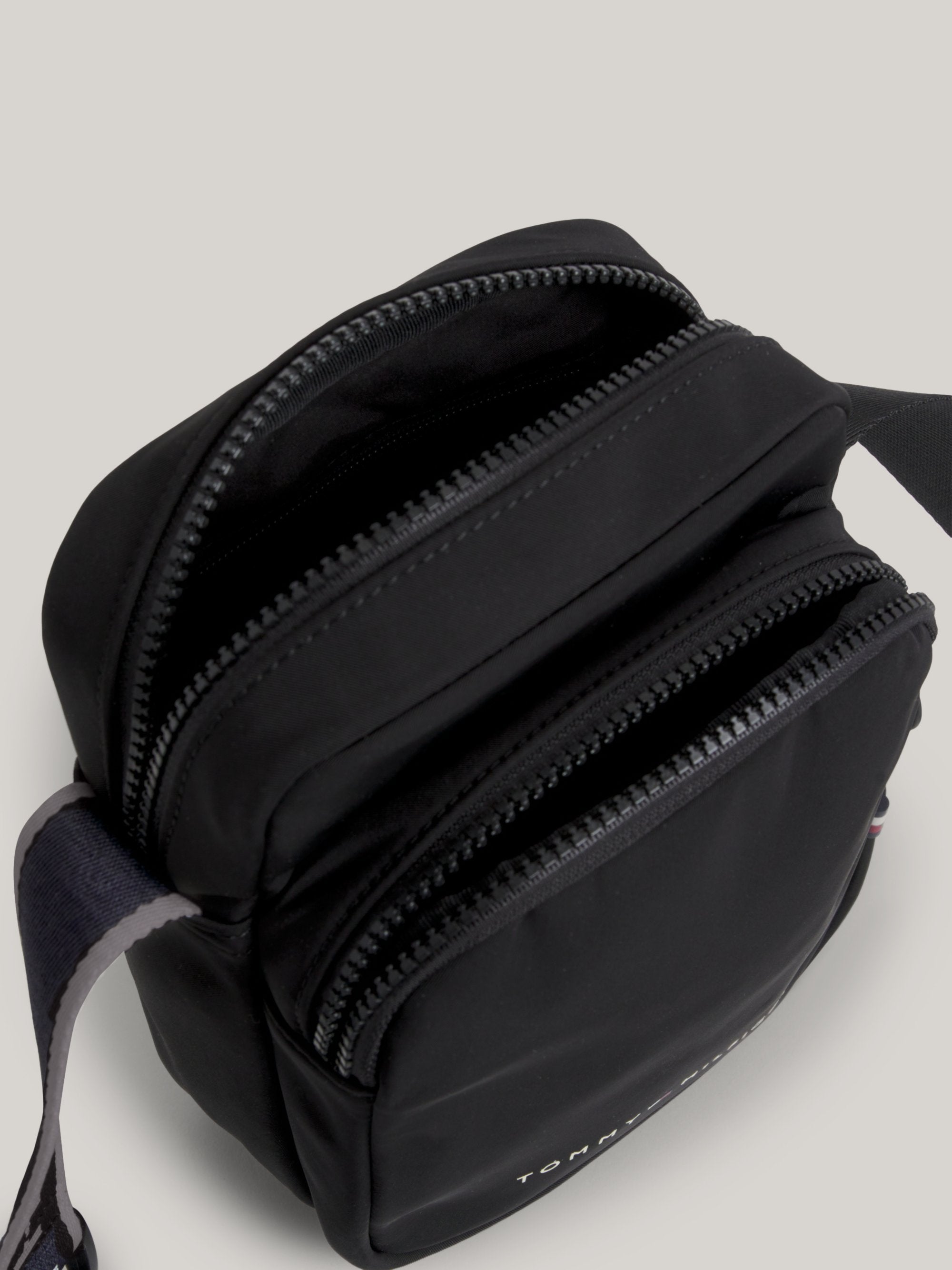Bolsos Tommy Hilfiger Hombre Th Skyline Mini Reporter · imagen 4