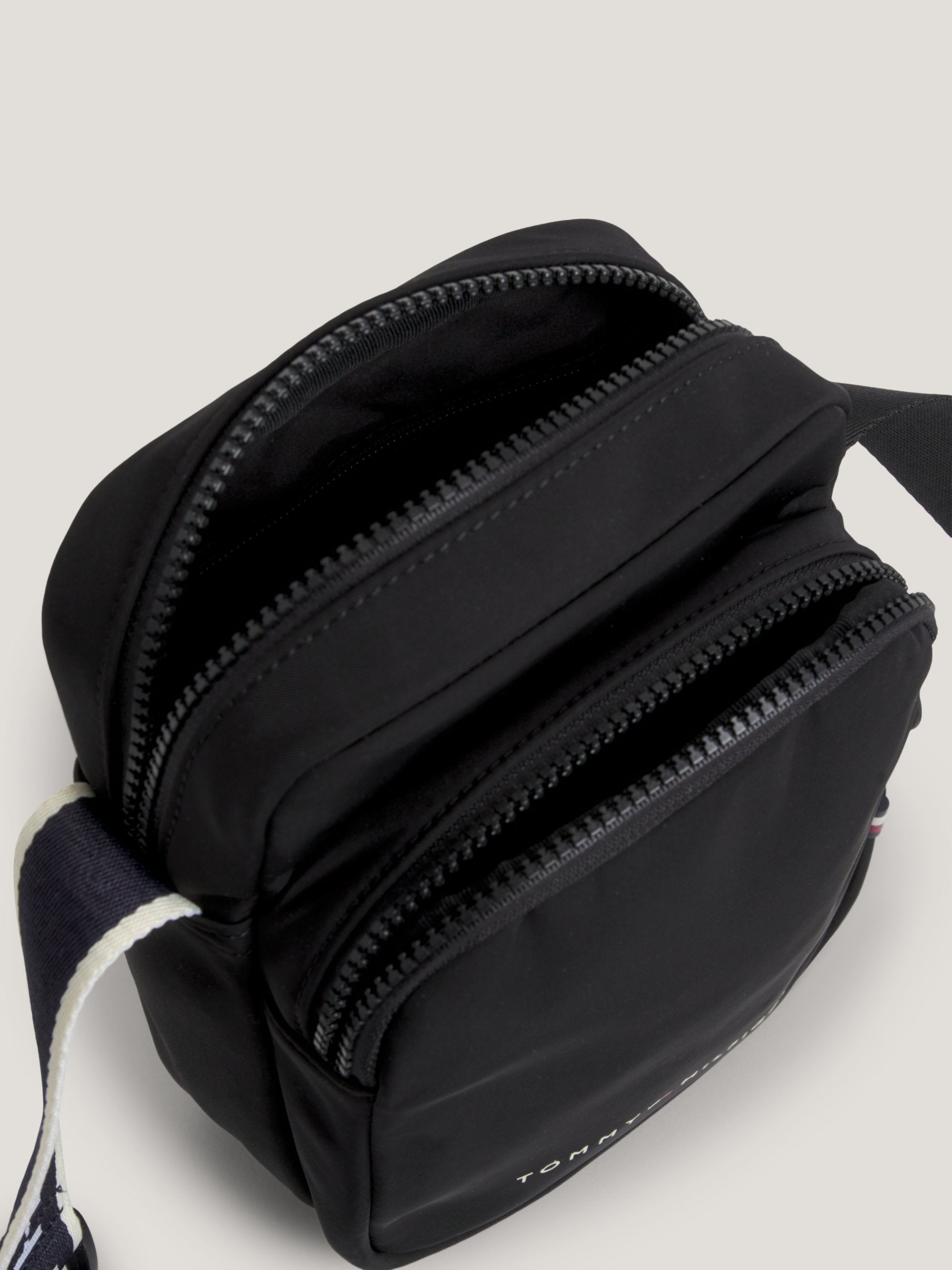 Bolsos Tommy Hilfiger Hombre Th Skyline Mini Reporter · imagen 5