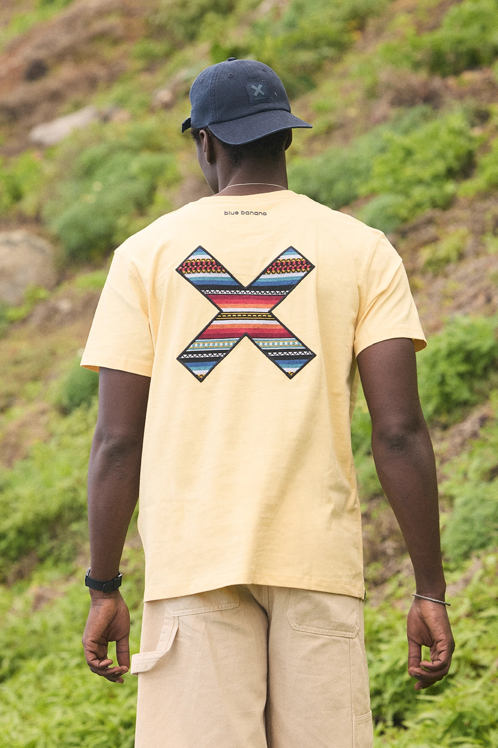Camiseta Classic Amarillo Claro | Blue Banana · imagen 6