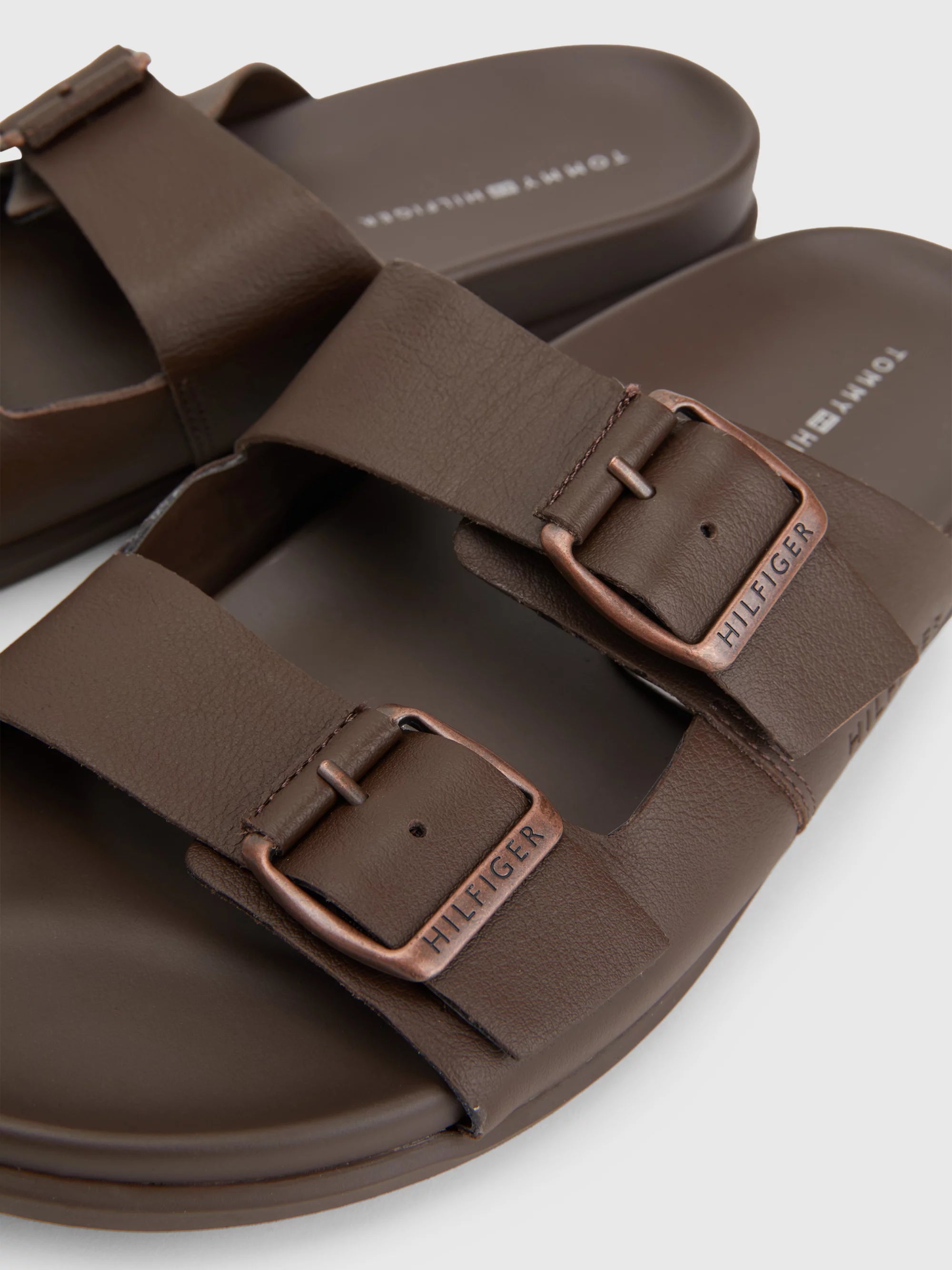 Tommy Hilfiger Sandalias Sandalia Chancla Elevated Leather Buckle · imagen 3
