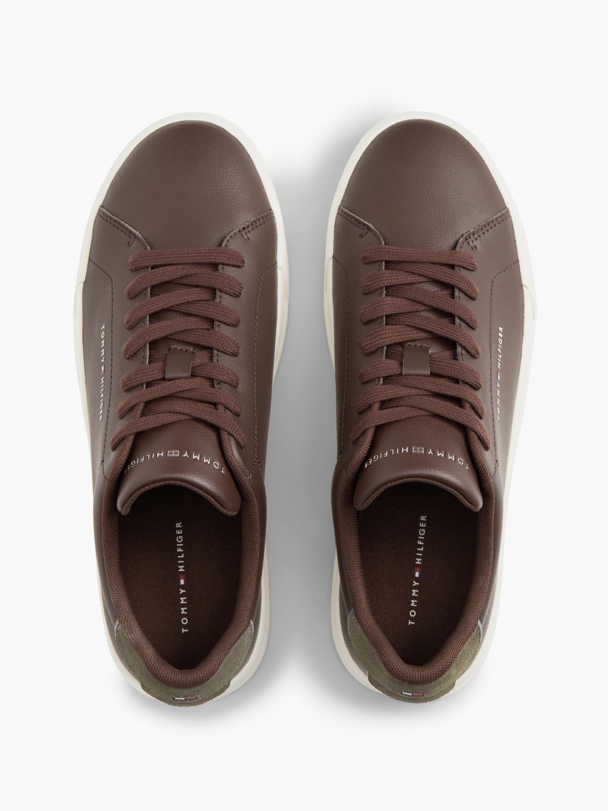 Zapatillas TH Court Piel Cacao/Oliva | Tommy Hilfiger · imagen 3