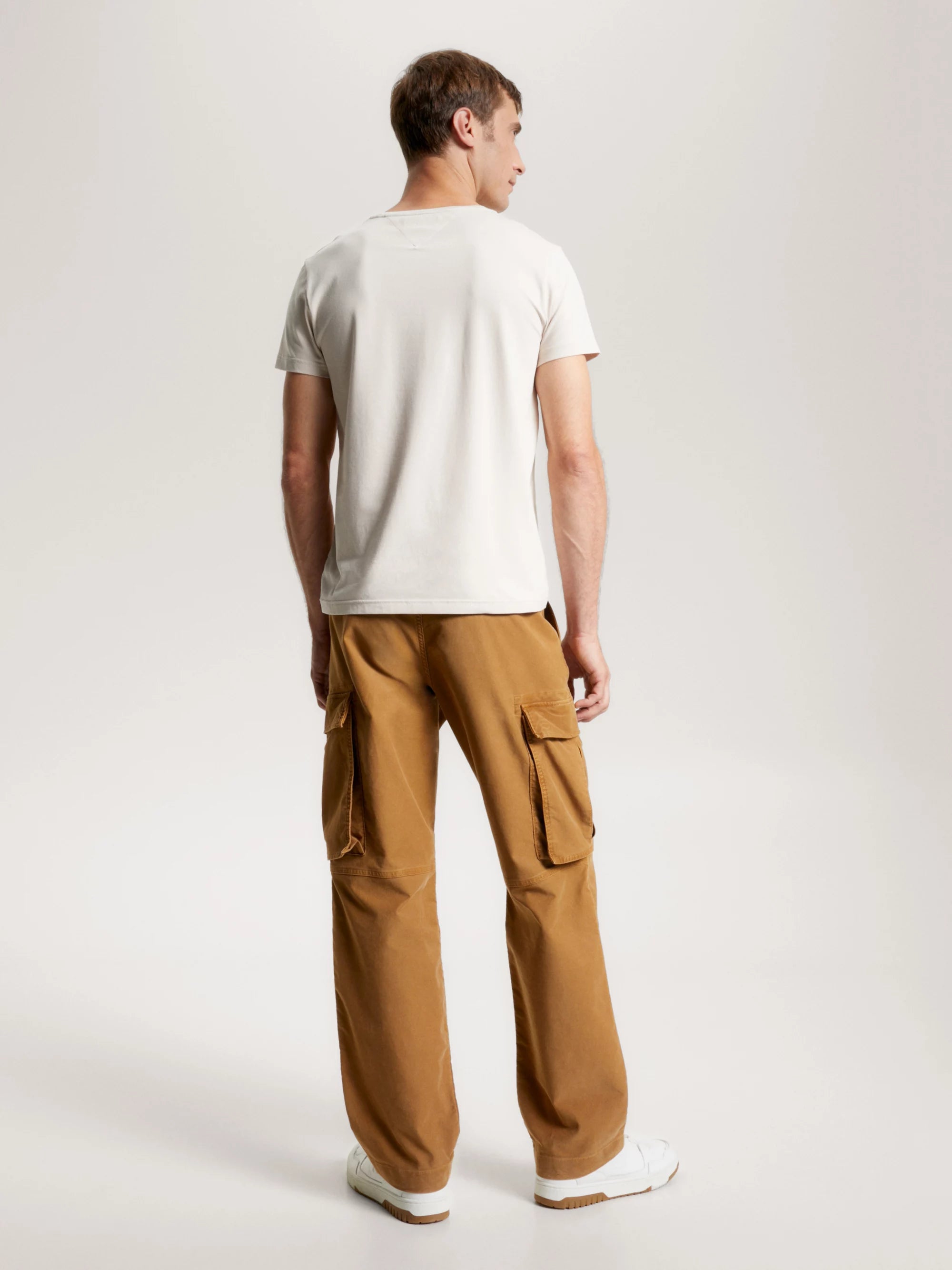 Tommy Hilfiger Camiseta Stretch Slim Fit Tee · Beige Gris · imagen 4