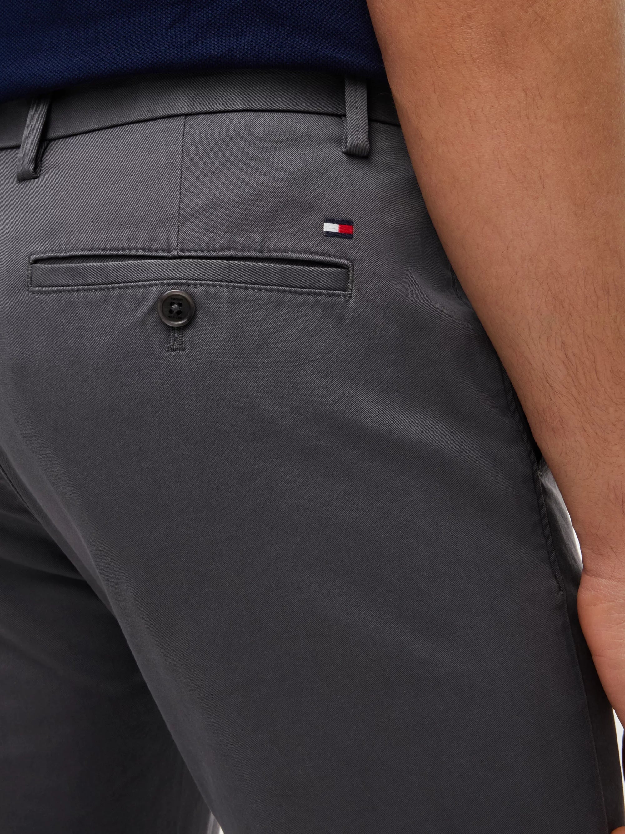 Tommy Hilfiger Pantalón Core Bleecker 1985 Pima Cotton · Gris Negro · imagen 3