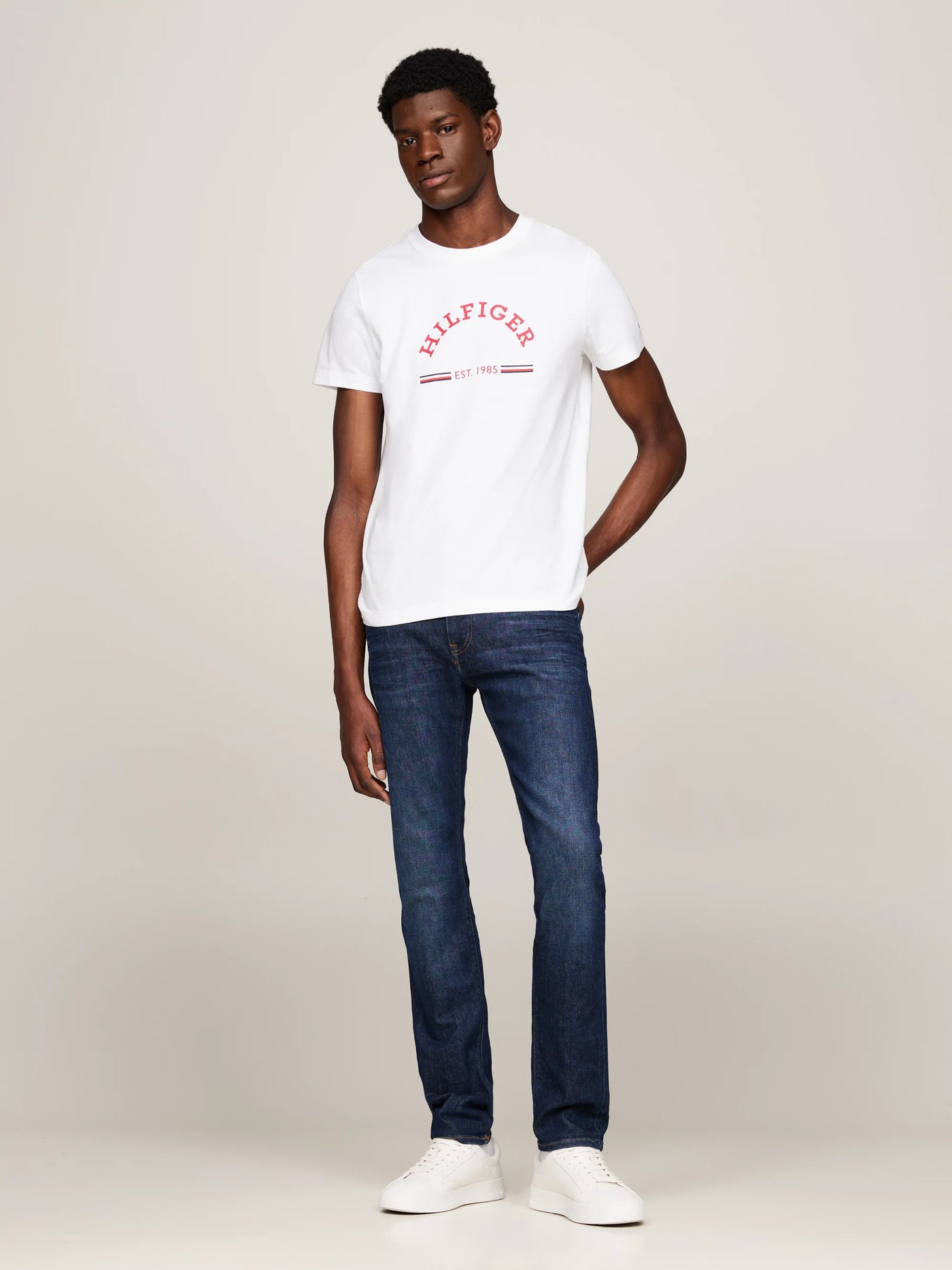 Camisetas Tommy Hilfiger Hombre Rwb Arch Gs Tee · Azul marino Rojo · imagen 2