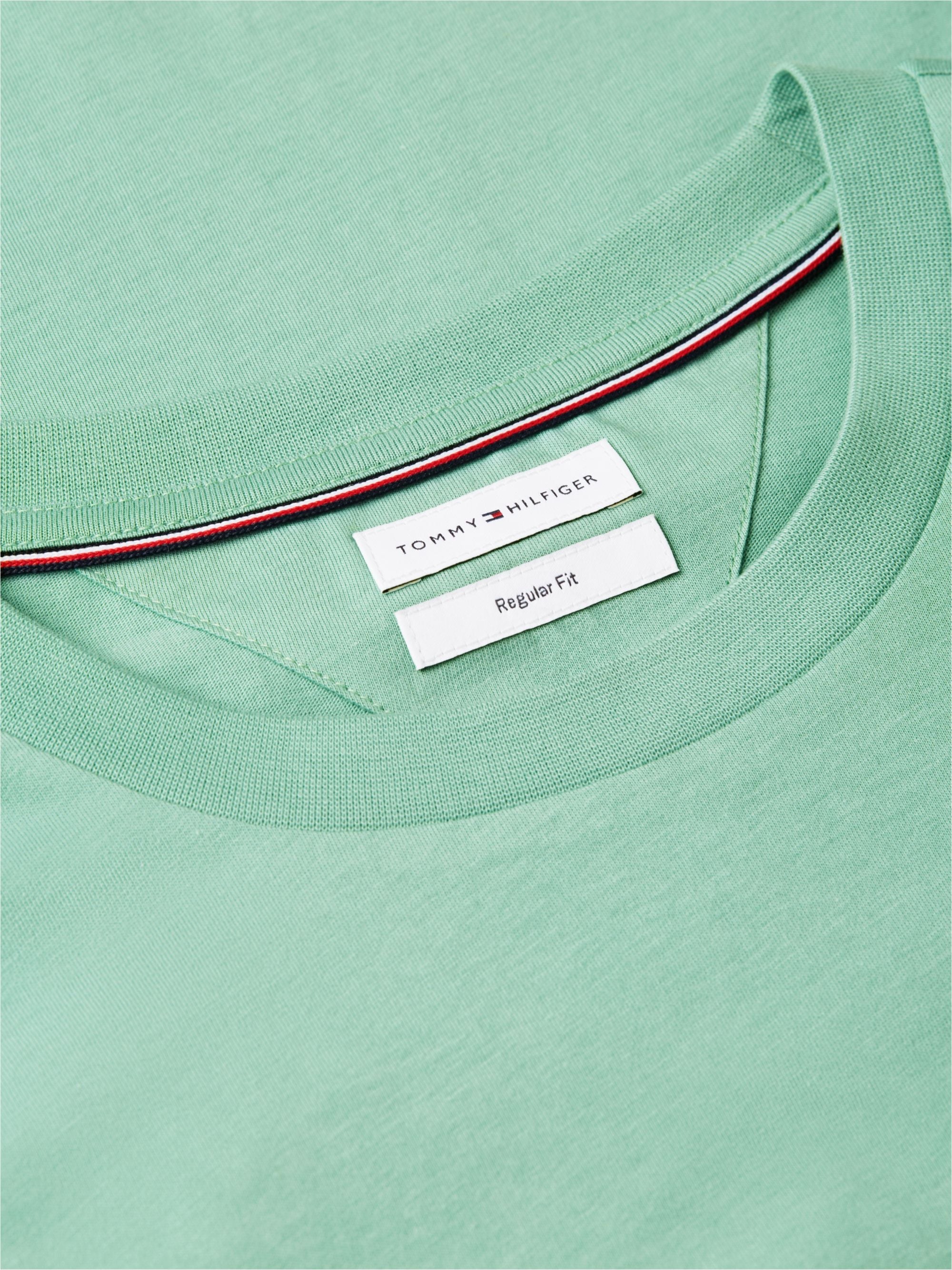 Camiseta Script Stack Verde | Tommy Hilfiger · imagen 6