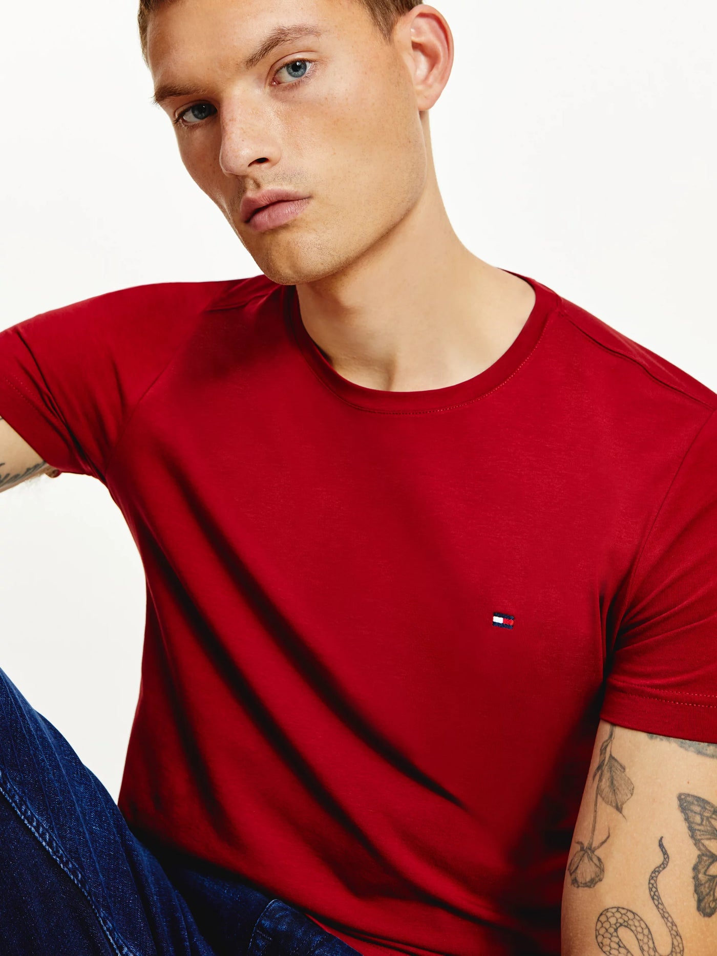 Camisetas Tommy Hilfiger Hombre Stretch Slim Fit Tee · Naranja Amarillo · imagen 3