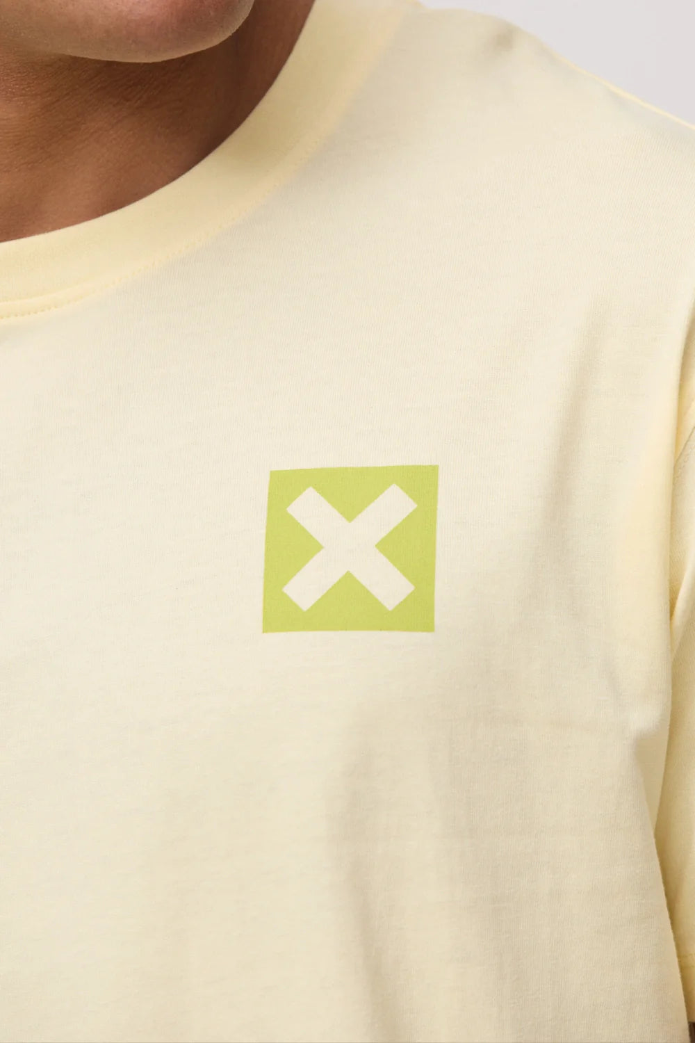 Camiseta Nature Amarillo Claro | Blue Banana · imagen 4