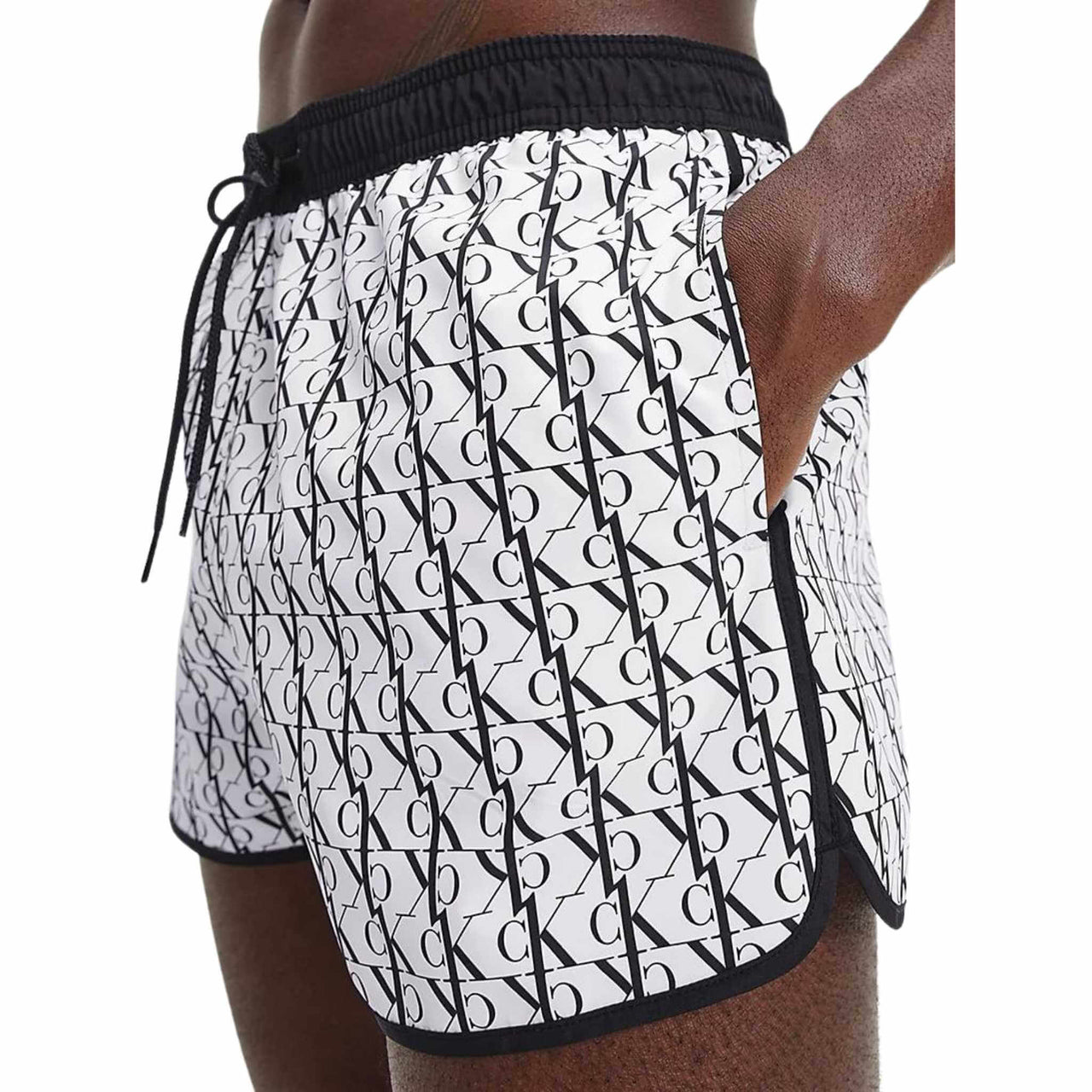 KM0KM007380K4 Bañador calvin short runner