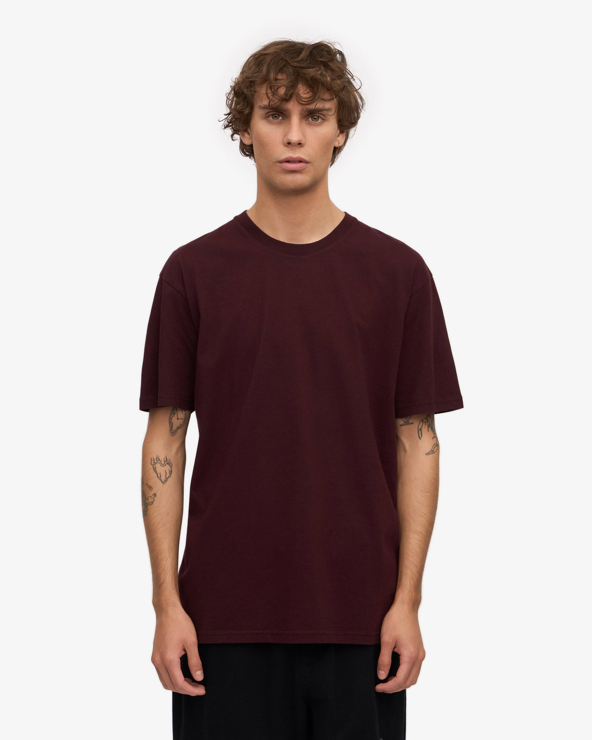 Camiseta Clasica Organica Rojo Oxblood | Colorful Standard · imagen 2