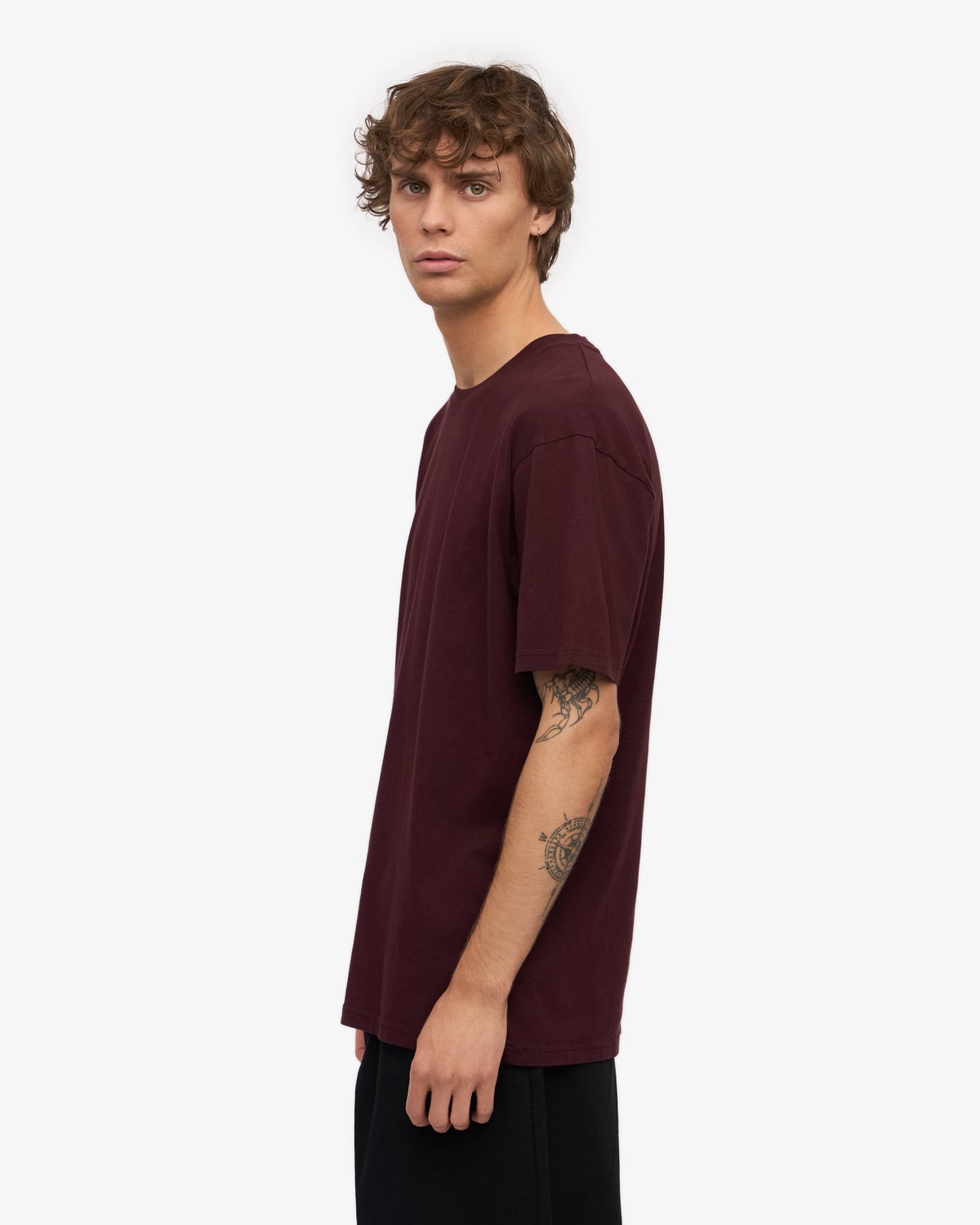 Camiseta Clasica Organica Rojo Oxblood | Colorful Standard · imagen 3